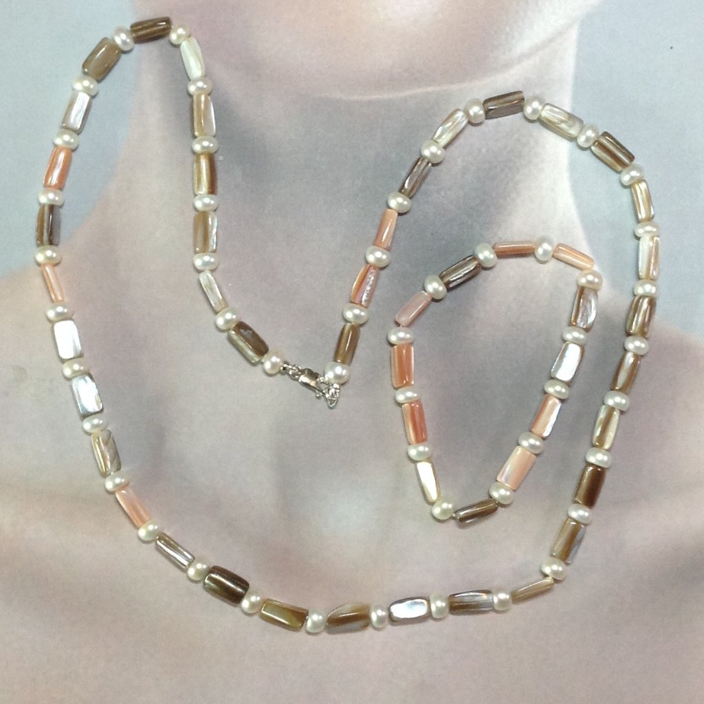 Freshwater Pearls With Tube Mother Of Pearl Necklace And Stretch Bracelet.